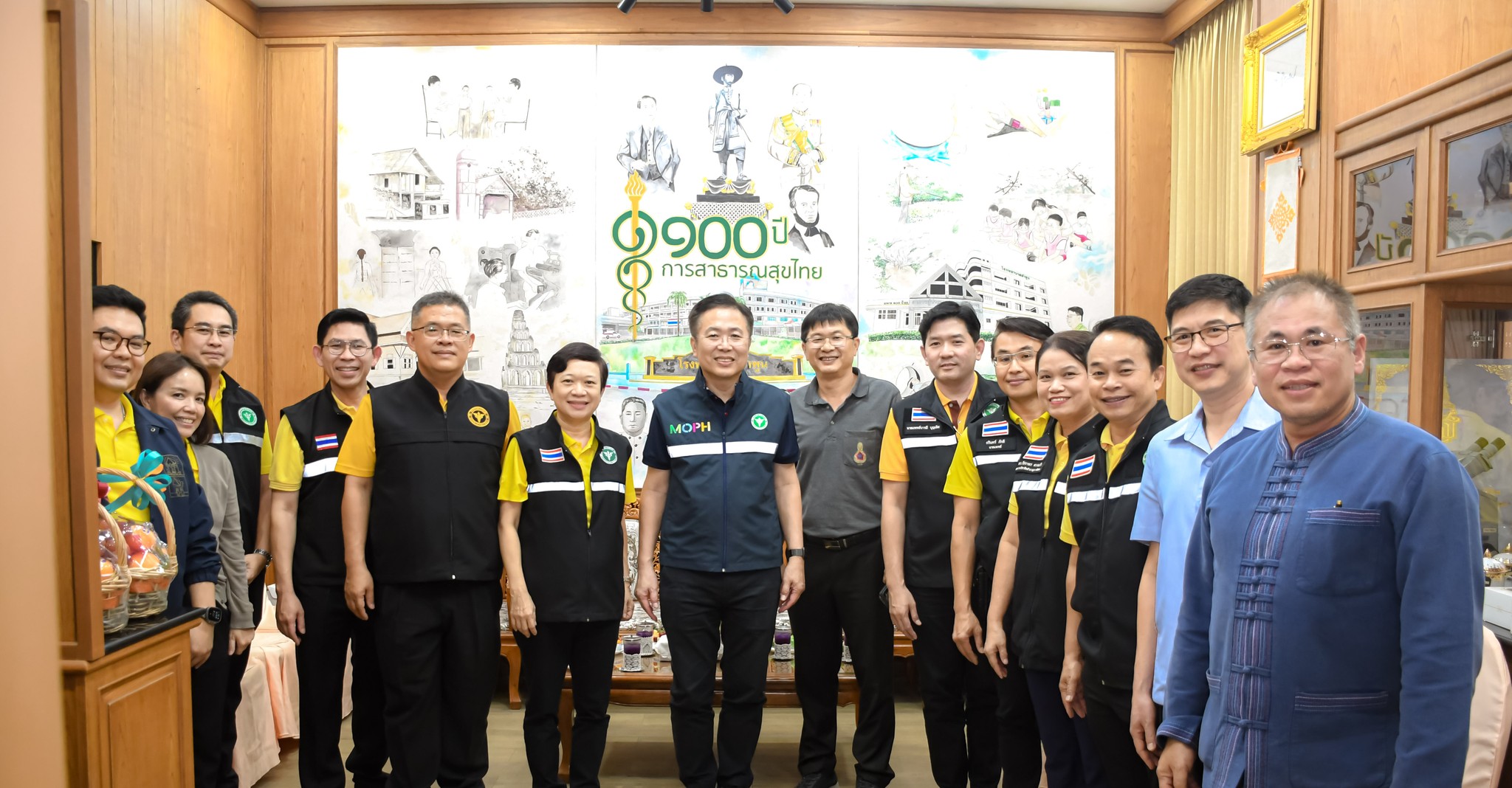 ตรวจเยี่ยมการดำเนินงานการเตรียมความพร้อมด้านการเเพทย์และสาธารณสุข